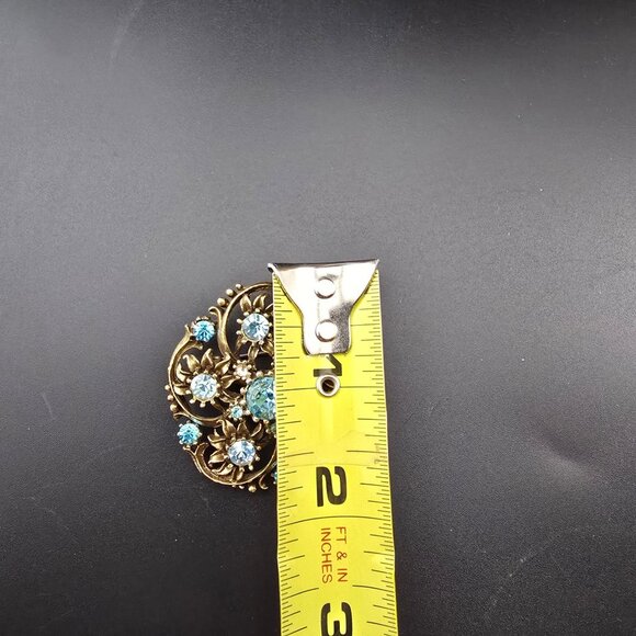 Floral Coro Brooch With Blue Rhinestones Gold-Tone Vintage Signed 1.75" wide - Picture 9 of 10